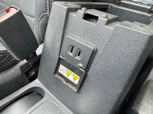 Used 2015 Jeep Patriot High Altitude image 21