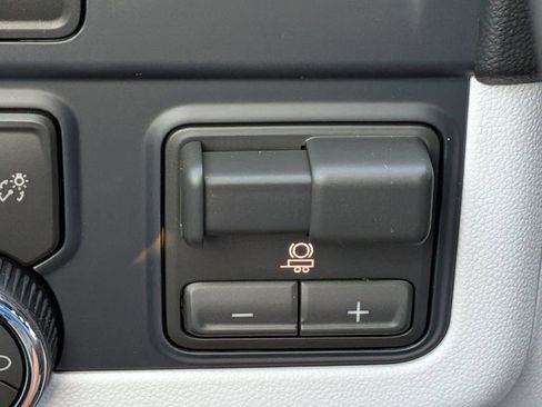 New 2026 Chevrolet Tahoe Premier w/ Sun And Tow Package image 28