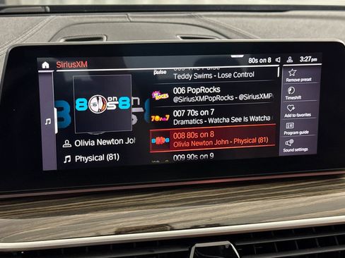 Used 2020 BMW 530i w/ M Sport Package RWD image 22
