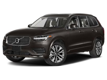 Used 2022 Volvo XC90 T6 Momentum w/ Climate Package