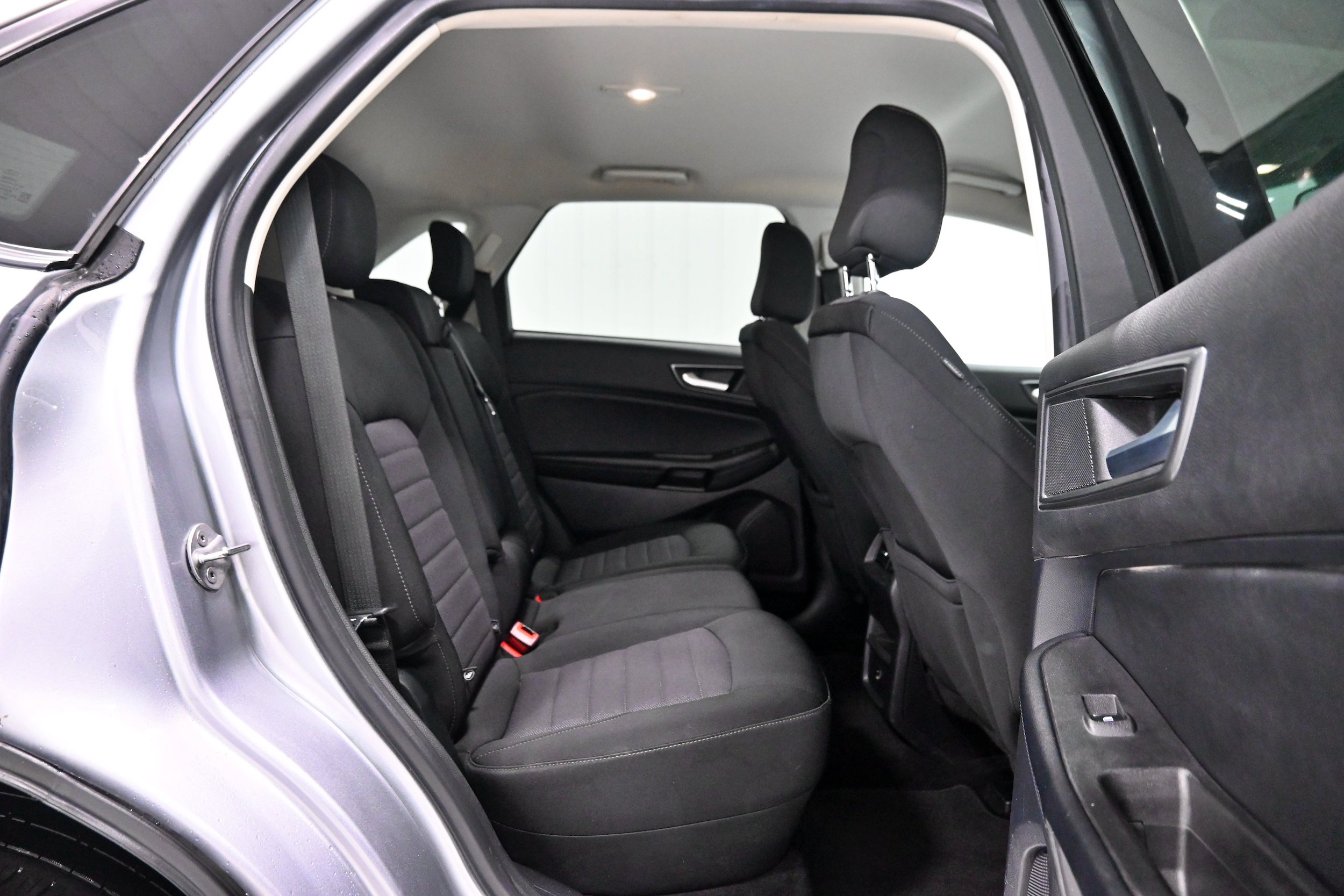 Used 2022 Ford Edge SE AWD/4WD image 26