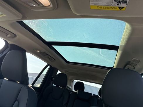 New 2026 Volvo XC90 B6 Plus w/ Protection Package Premier image 13