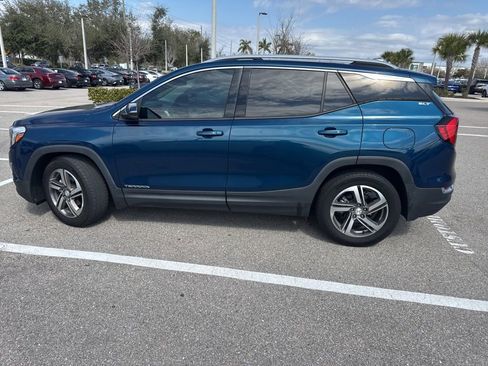 Used 2021 GMC Terrain SLT w/ Infotainment Package II image 15