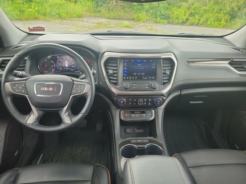 Used 2023 GMC Acadia AT4 w/ Technology Package AWD/4WD image 19