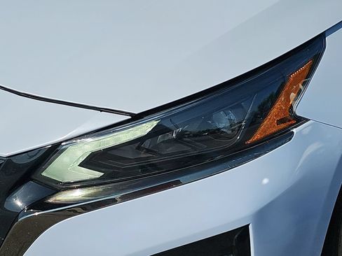 Used 2024 Nissan Altima 2.5 SR FWD image 30