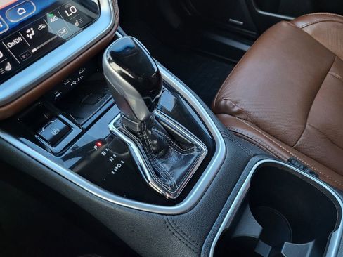 Used 2020 Subaru Outback Touring XT image 31