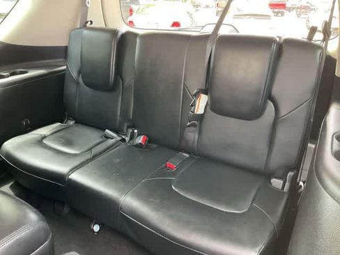 Used 2023 Nissan Armada SL w/ Captain's Chairs Package RWD image 16