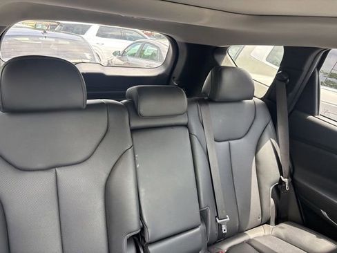 Used 2023 Hyundai Santa Fe SEL w/ Premium Package FWD image 12