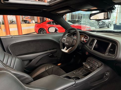 Used 2021 Dodge Challenger SRT Super Stock RWD image 35