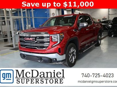 New 2026 GMC Sierra 1500 SLT w/ SLT Premium Package