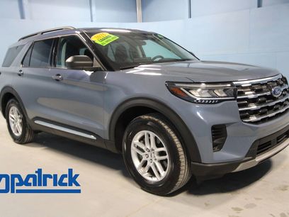 Used 2025 Ford Explorer Active