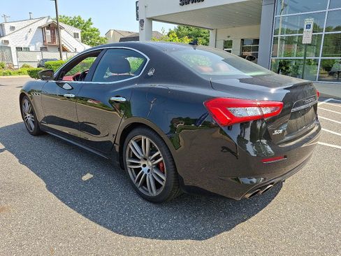 Used 2018 Maserati Ghibli S GranLusso image 6