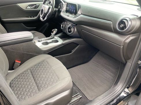 Used 2019 Chevrolet Blazer LT image 23