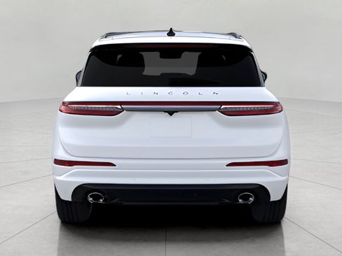 Used 2025 Lincoln Corsair Grand Touring AWD/4WD image 6