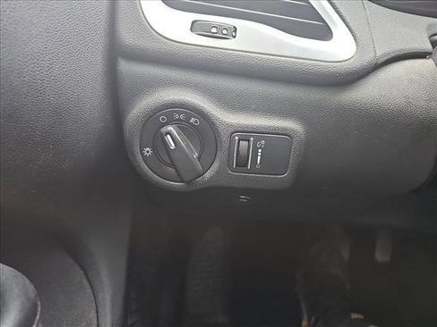 Used 2016 Dodge Dart SE w/ Convenience Group image 19