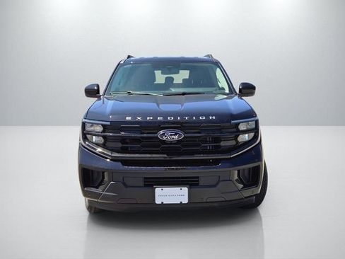 New 2026 Ford Expedition Active AWD/4WD image 2