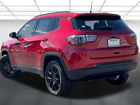 New 2025 Jeep Compass Latitude w/ Altitude Special Edition image 4