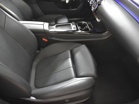 Used 2025 Mercedes-Benz CLA 250 image 37