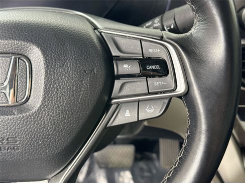 Used 2021 Honda Accord EX-L image 18