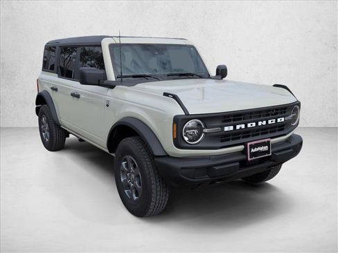 New 2025 Ford Bronco Big Bend image 6
