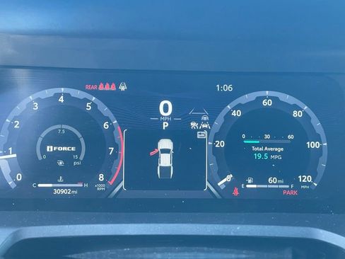 Used 2024 Toyota Tacoma TRD Off-Road image 16