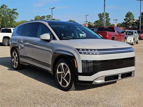 New 2026 Hyundai Ioniq 9 Limited image 3