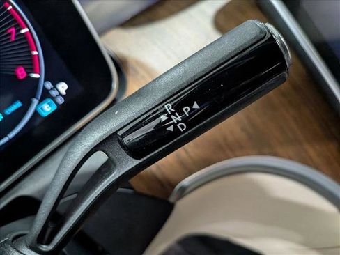 Used 2022 Mercedes-Benz C 300 4MATIC Sedan image 15