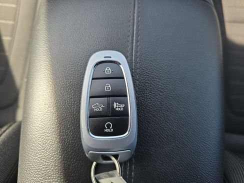 Used 2023 Hyundai Santa Cruz SEL w/ Activity Package AWD/4WD image 12