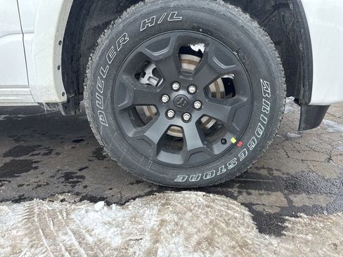 New 2026 RAM 1500 4x4 Crew Cab image 50