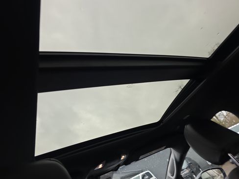 New 2026 Chrysler Pacifica Select image 16