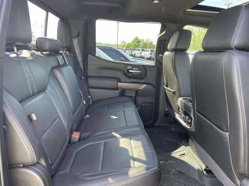 Used 2020 Chevrolet Silverado 1500 High Country w/ Technology Package image 13