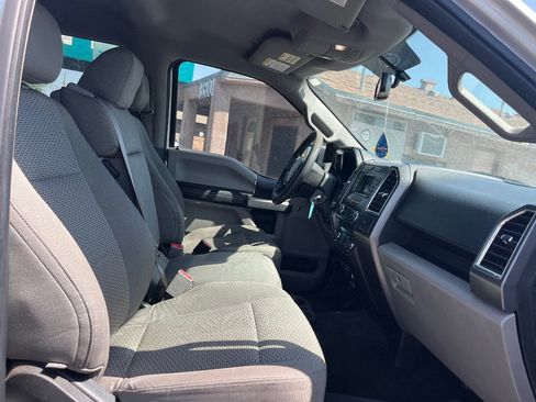 Used 2015 Ford F150 XLT AWD/4WD image 17
