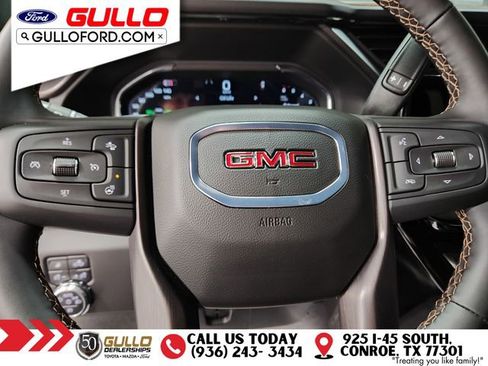 Used 2025 GMC Sierra 2500 AT4 w/ AT4 Premium Plus Package image 25
