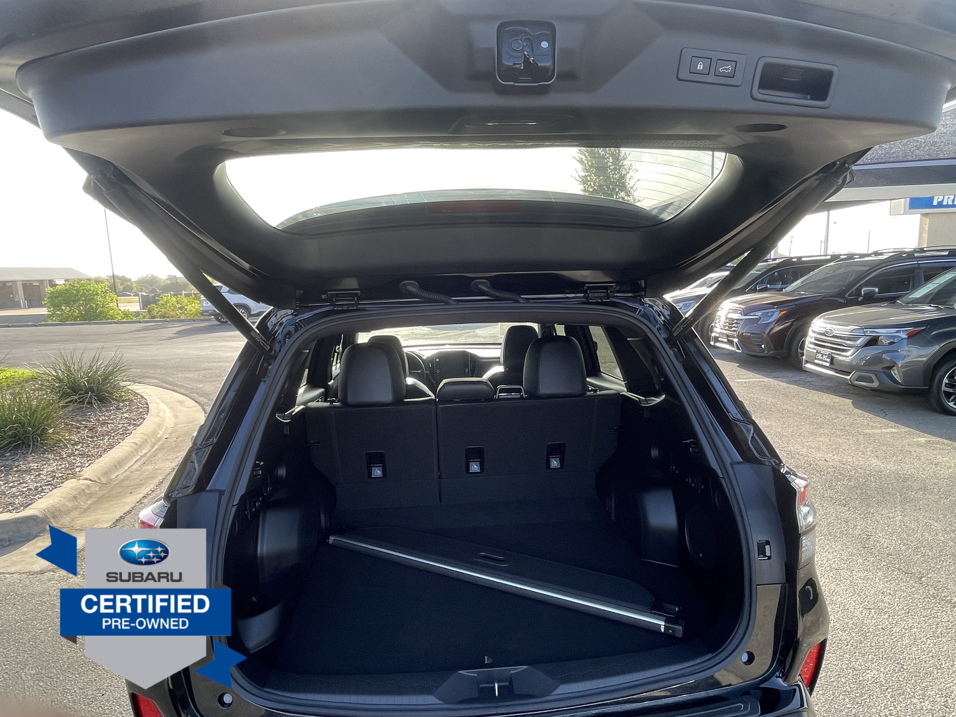Certified 2025 Subaru Forester Limited AWD/4WD image 11