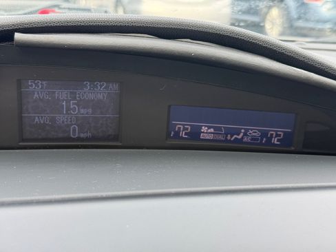 Used 2013 MAZDA MAZDA3 i Touring FWD image 13