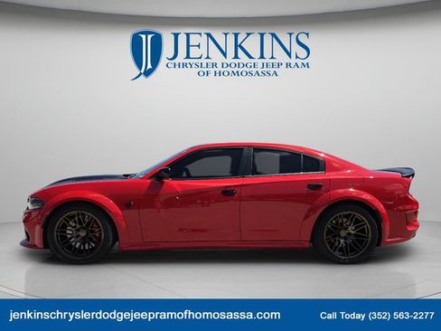 Used 2023 Dodge Charger SRT Hellcat w/ Harman/Kardon Audio Group RWD image 9