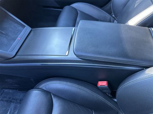 Used 2021 Tesla Model S Plaid image 19