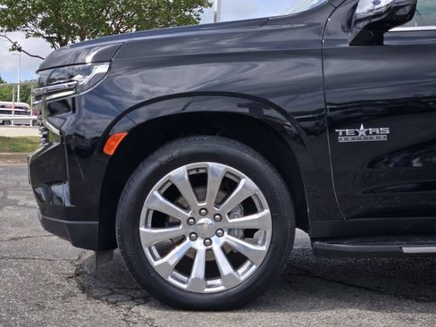 Used 2024 Chevrolet Suburban Premier w/ Texas Edition AWD/4WD image 9