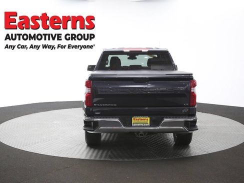 Used 2023 Chevrolet Silverado 1500 LT AWD/4WD image 38
