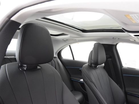 Used 2026 Mercedes-Benz E 350 Sedan image 18