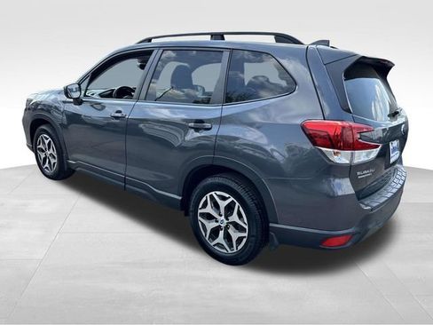 Used 2021 Subaru Forester Premium w/ Popular Package #1 image 5