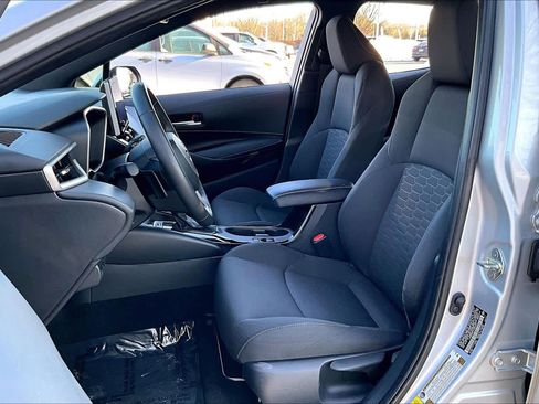 Used 2023 Toyota Corolla SE image 8