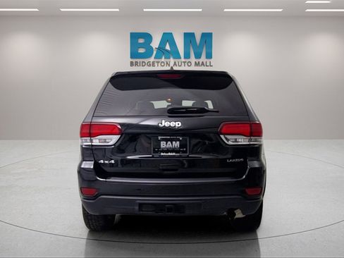 Used 2022 Jeep Grand Cherokee Laredo X image 6