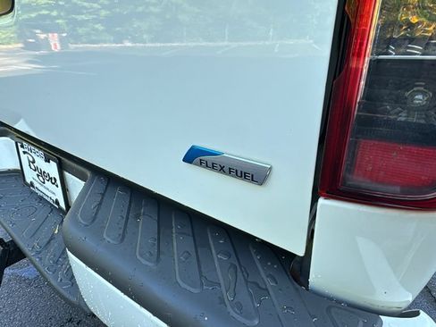 Used 2017 Nissan Frontier S RWD image 37
