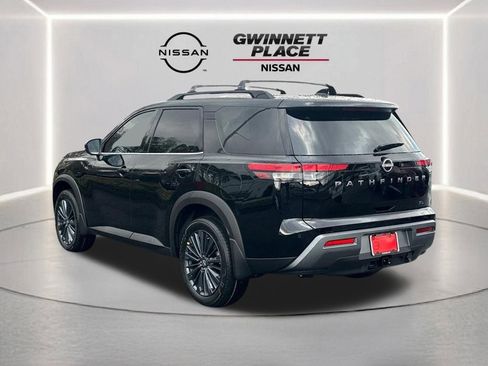 New 2026 Nissan Pathfinder SL image 7