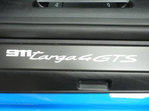 Certified 2023 Porsche 911 Targa 4 GTS AWD/4WD image 32