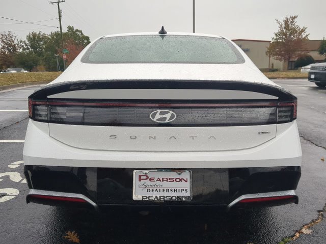 Certified 2026 Hyundai Sonata SEL AWD/4WD image 5