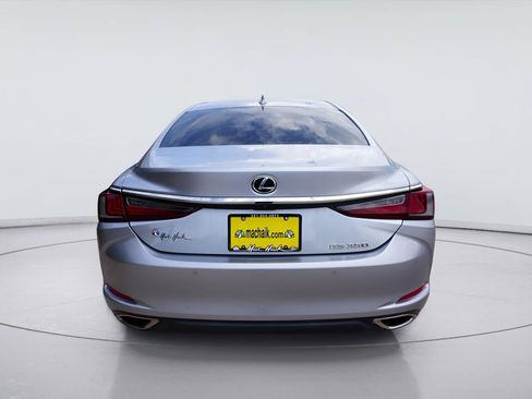 Used 2022 Lexus ES 350 w/ Premium Package FWD image 5