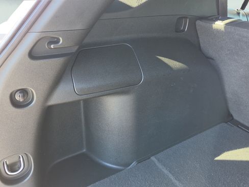 Used 2020 Chevrolet Equinox LT AWD/4WD image 47