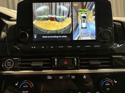 Used 2023 Nissan Pathfinder SL image 15